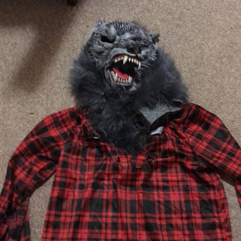 Boy wolf mask with shirt Halloween costume